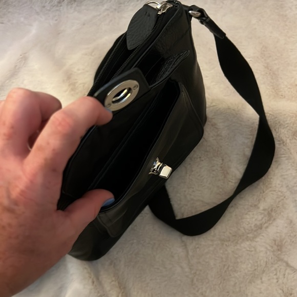 Coach black pebbled leather crossbody bag - Picture 5 of 6